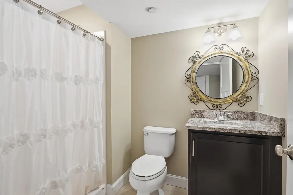 249 Villager Road Chester NH 03036