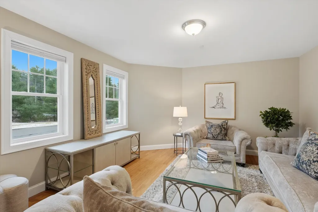 249 Villager Road Chester NH 03036