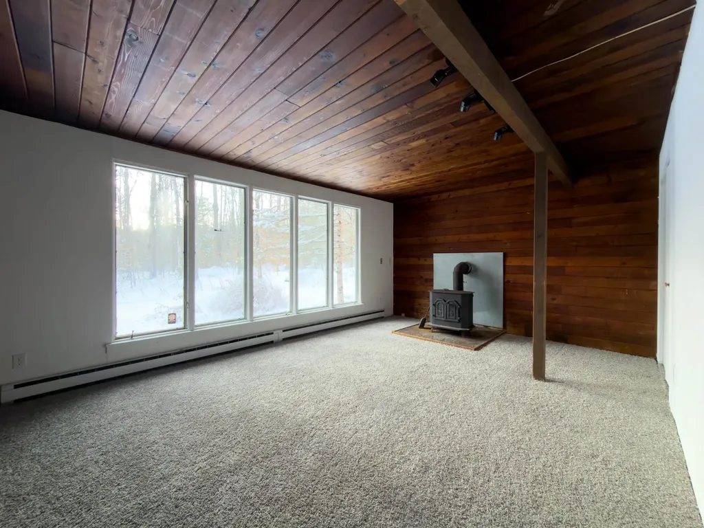 44 Lake Road Winhall VT 05340