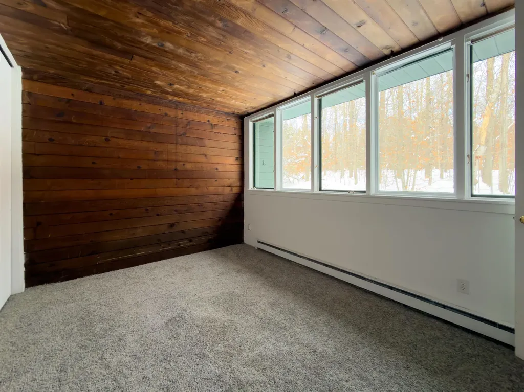 44 Lake Road Winhall VT 05340