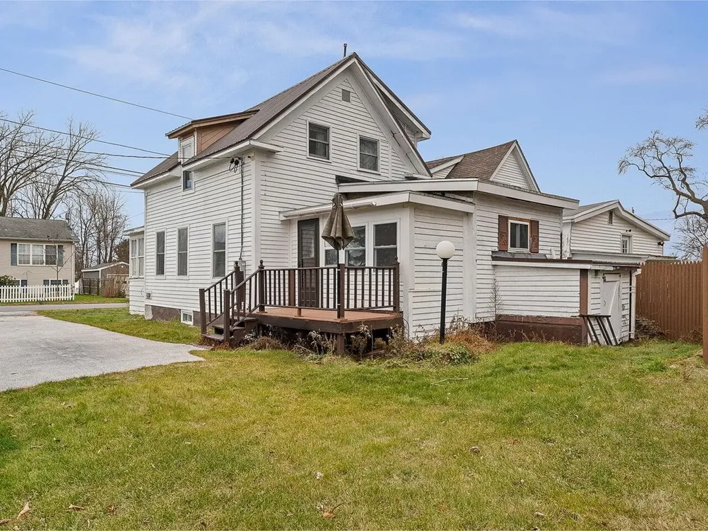 15 Walnut Street St. Albans City VT 05478