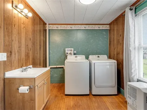 15 Walnut Street St. Albans City VT 05478