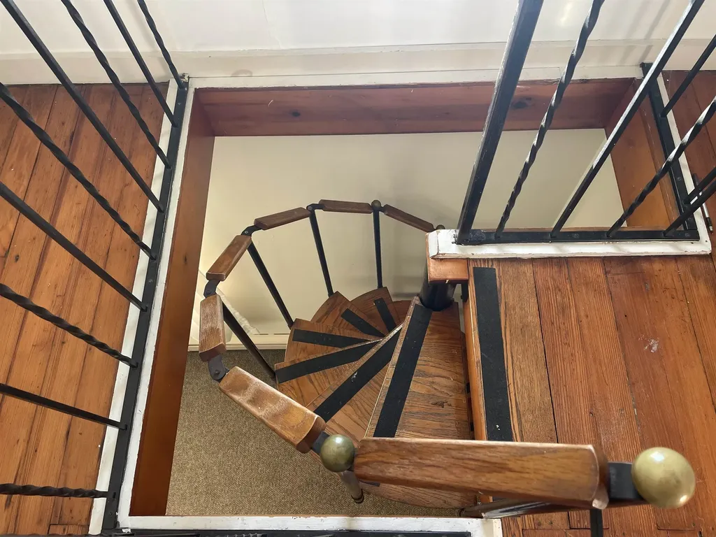 7 Central Avenue Portsmouth NH 03801