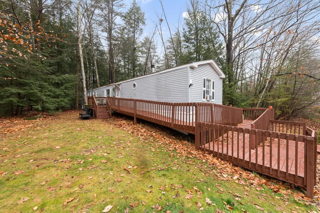 26 Turkey Drive Belmont NH 03220
