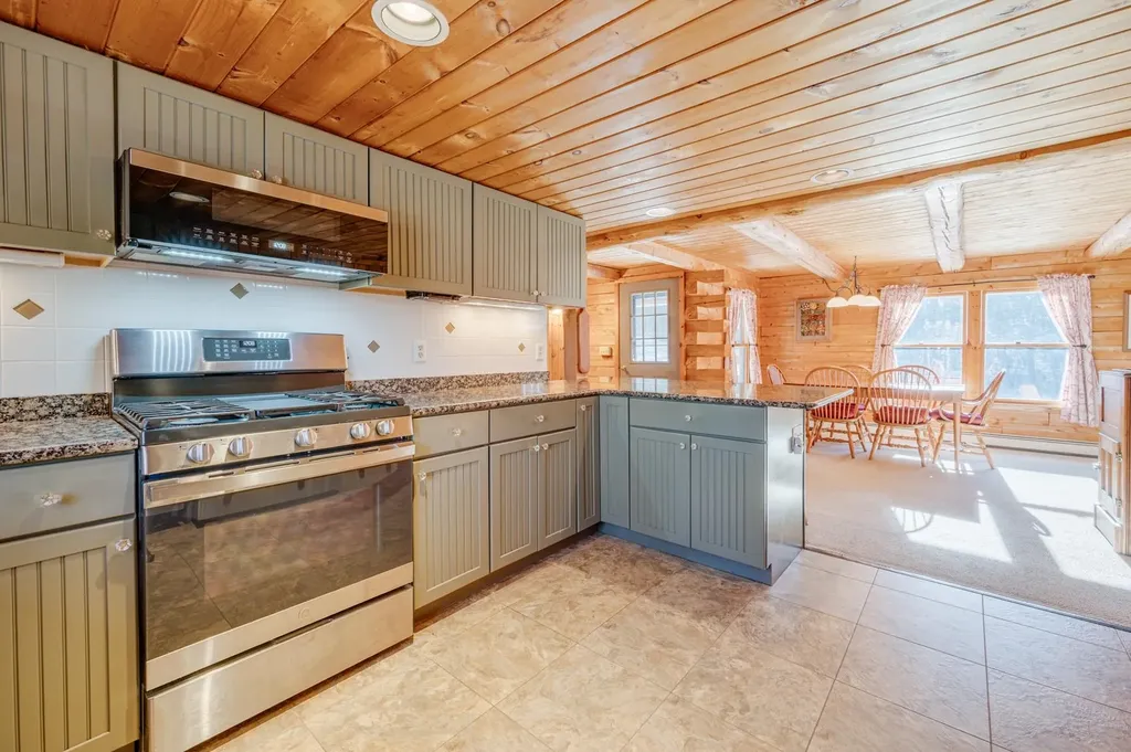 57 Sunny Lane Sunapee NH 03782