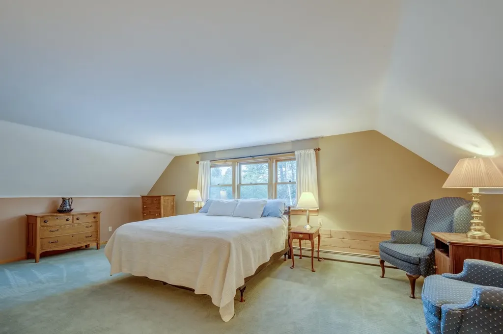 57 Sunny Lane Sunapee NH 03782
