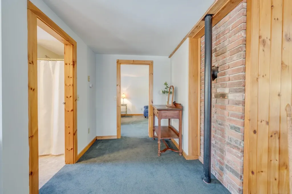 57 Sunny Lane Sunapee NH 03782