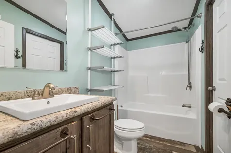 63 Mansfield Woods Way New Hampton NH 03256