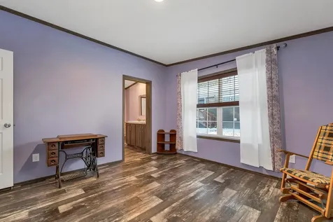 63 Mansfield Woods Way New Hampton NH 03256