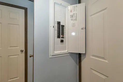 63 Mansfield Woods Way New Hampton NH 03256