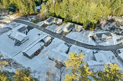 63 Mansfield Woods Way New Hampton NH 03256