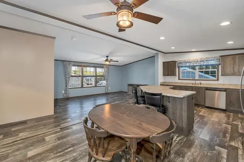 63 Mansfield Woods Way New Hampton NH 03256