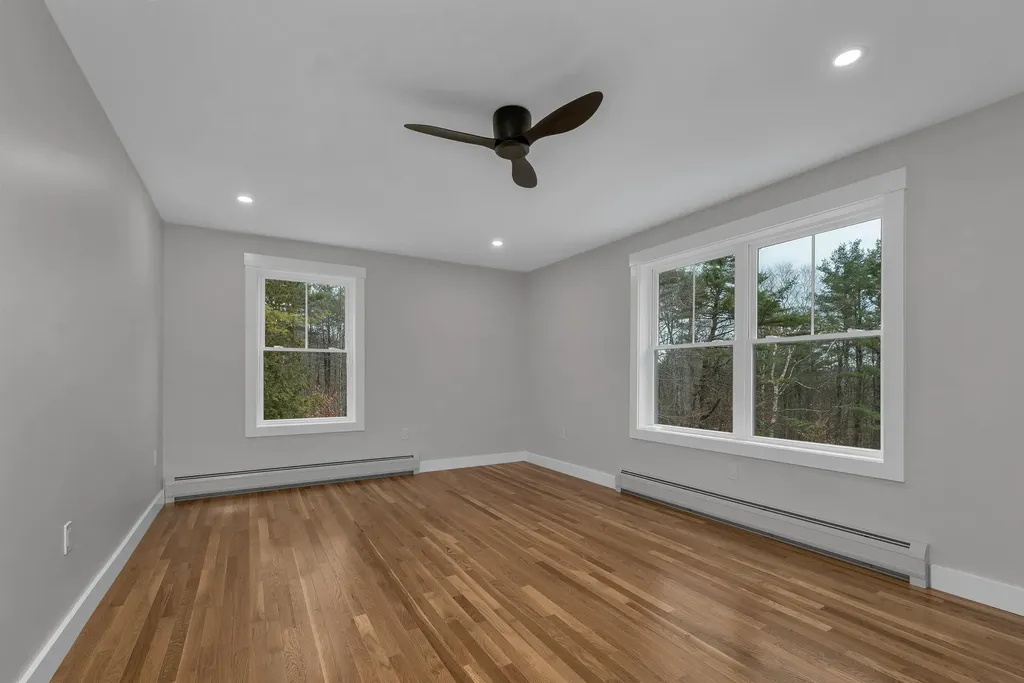 207 Pease Road Meredith NH 03253