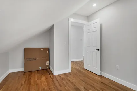 207 Pease Road Meredith NH 03253