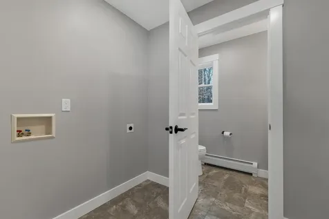 207 Pease Road Meredith NH 03253