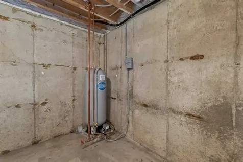 207 Pease Road Meredith NH 03253