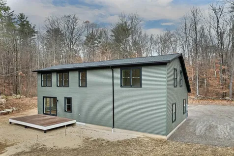 207 Pease Road Meredith NH 03253
