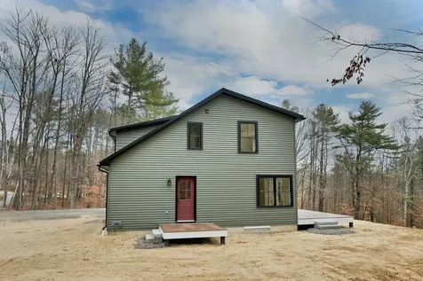 207 Pease Road Meredith NH 03253