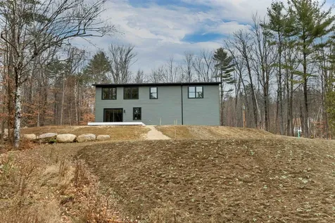 207 Pease Road Meredith NH 03253
