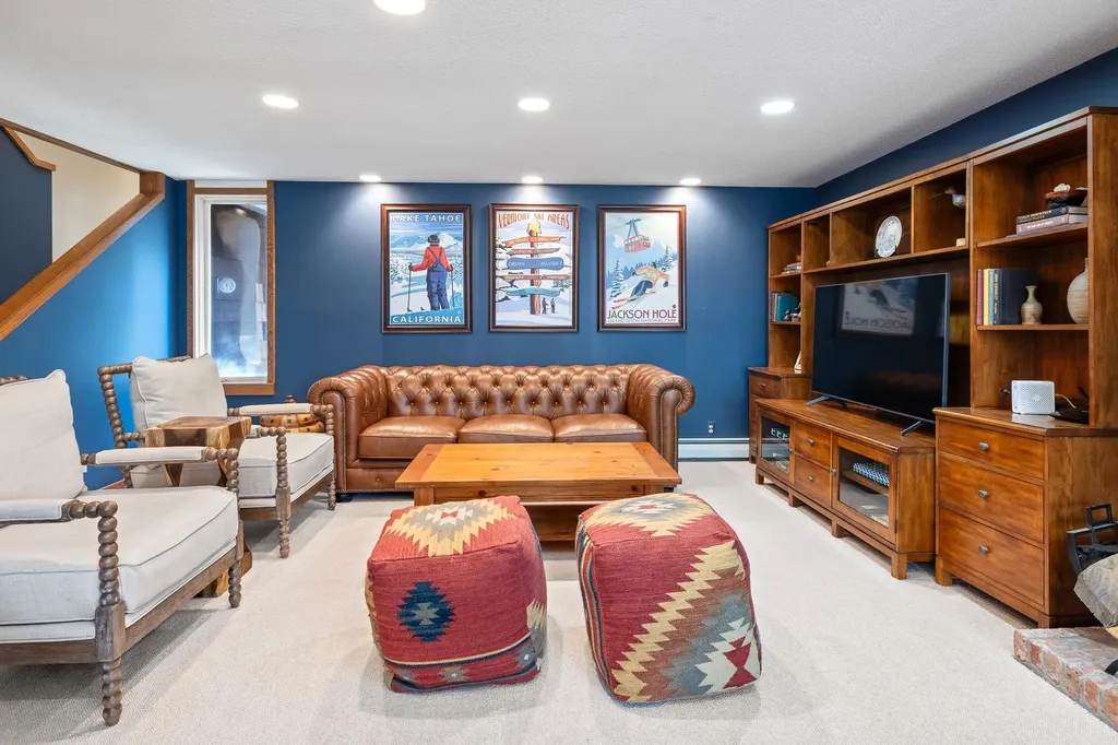 9 Pond View Road Winhall VT 05340