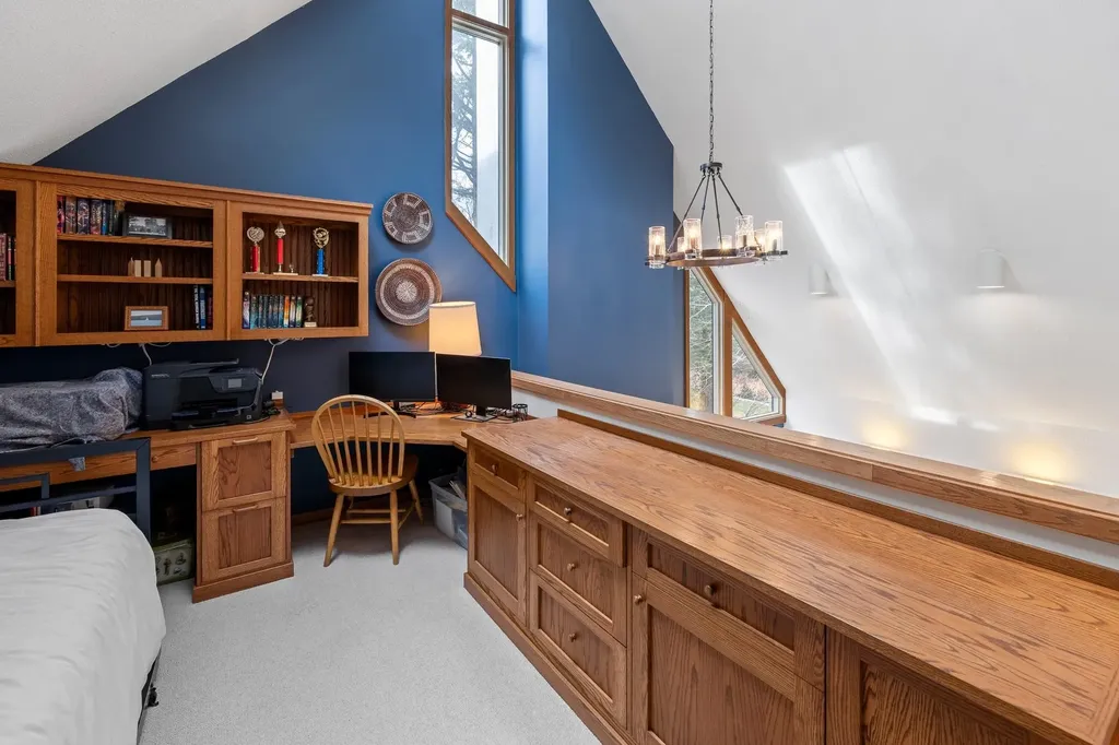 9 Pond View Road Winhall VT 05340