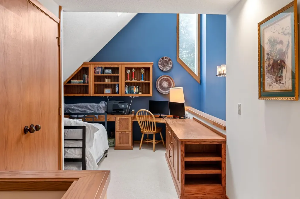 9 Pond View Road Winhall VT 05340