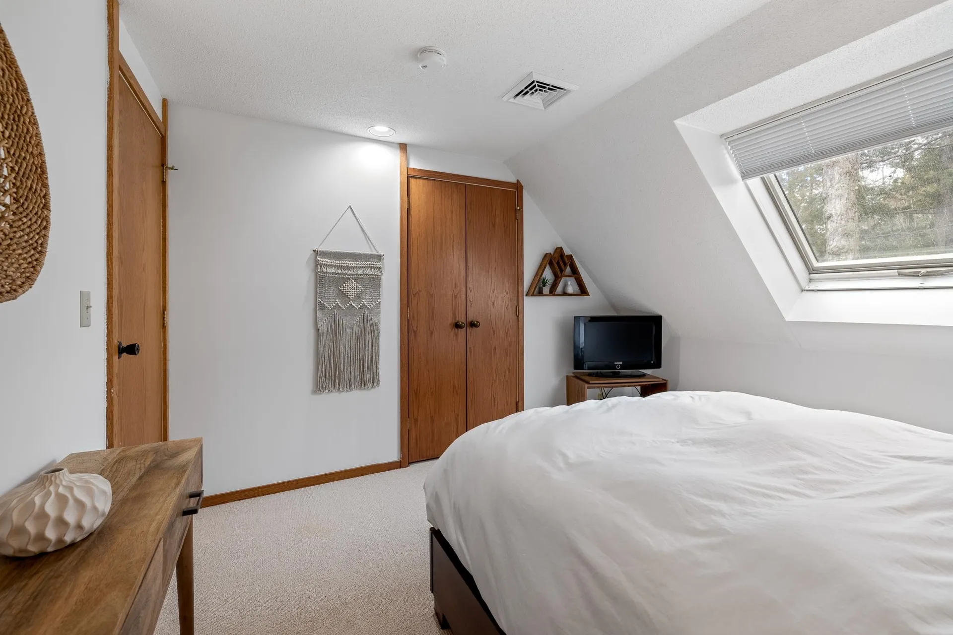 9 Pond View Road Winhall VT 05340