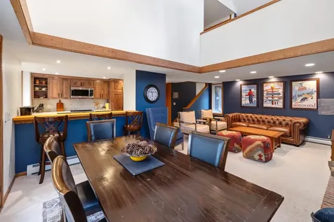 9 Pond View Road Winhall VT 05340