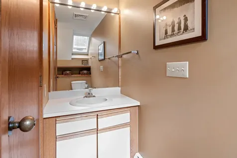 9 Pond View Road Winhall VT 05340