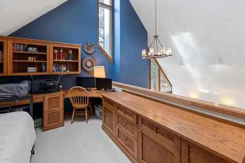 9 Pond View Road Winhall VT 05340