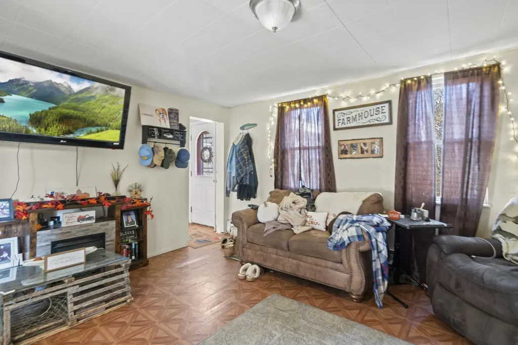 25 River Street Somersworth NH 03878