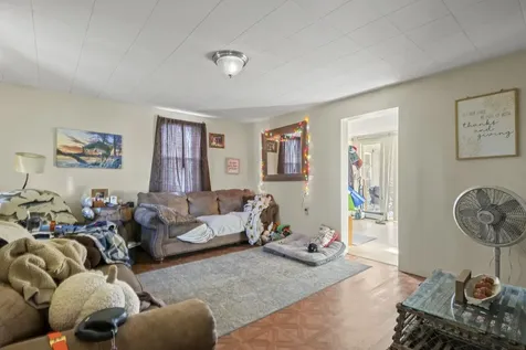 25 River Street Somersworth NH 03878