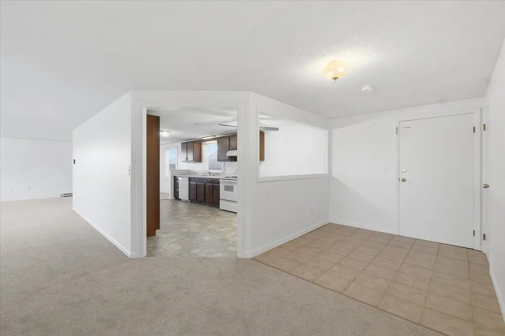 938-950 Shelburne Road South Burlington VT 05403