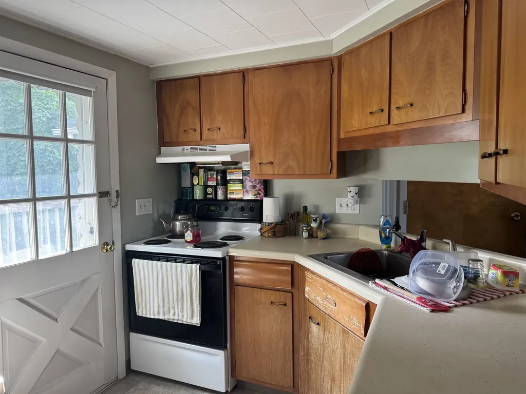 938-950 Shelburne Road South Burlington VT 05403