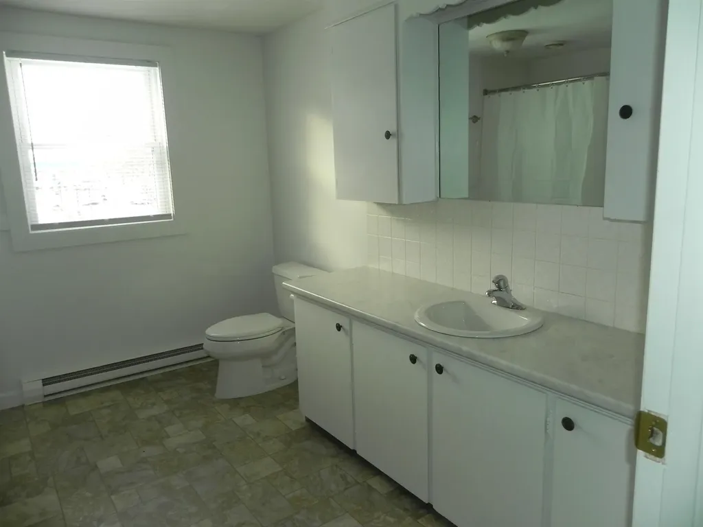 938-950 Shelburne Road South Burlington VT 05403