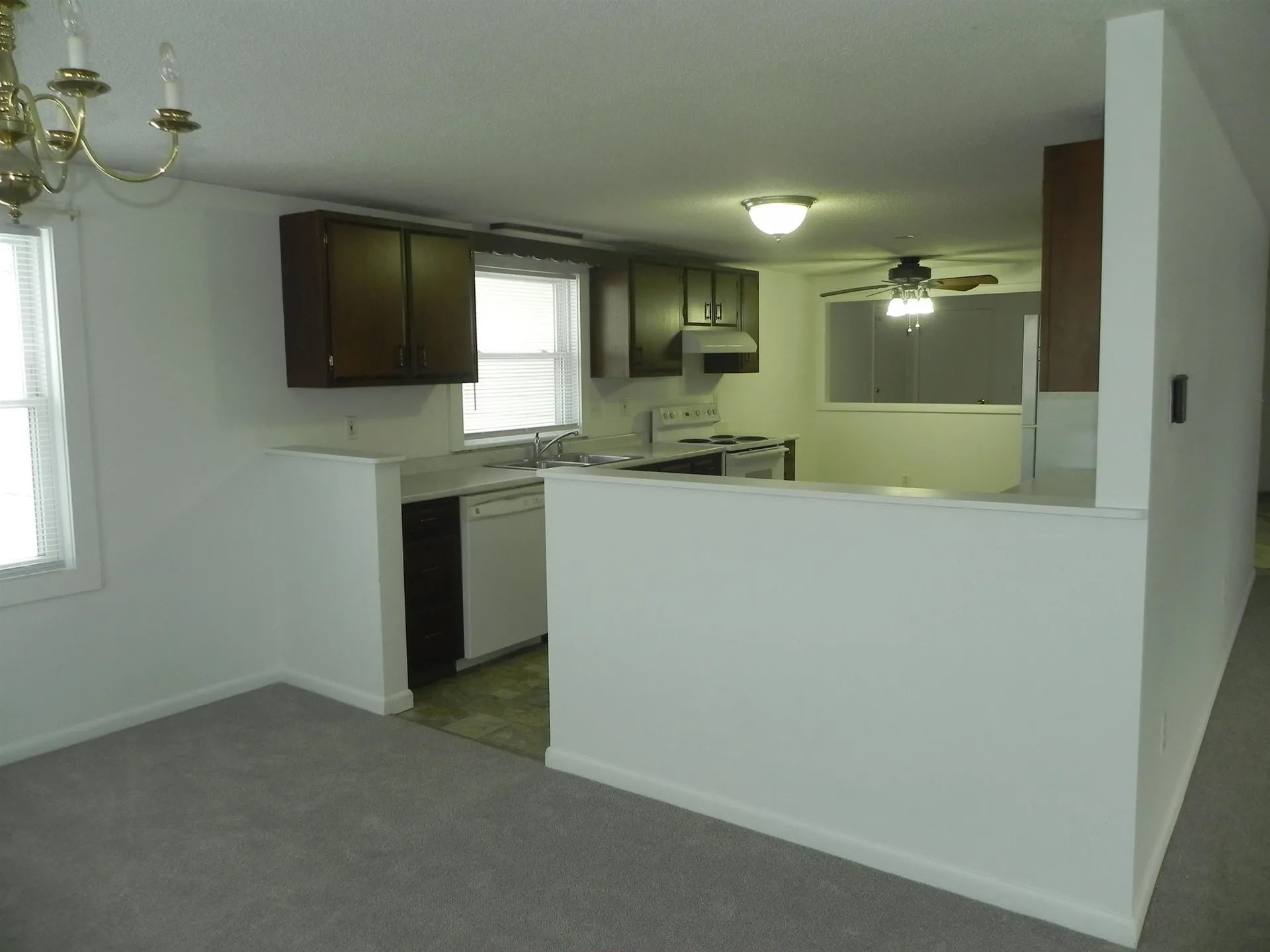 938-950 Shelburne Road South Burlington VT 05403