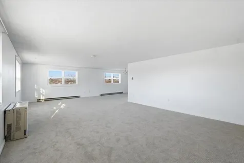 938-950 Shelburne Road South Burlington VT 05403