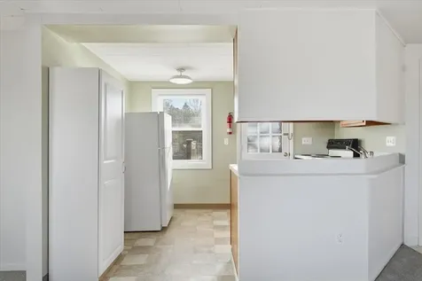938-950 Shelburne Road South Burlington VT 05403