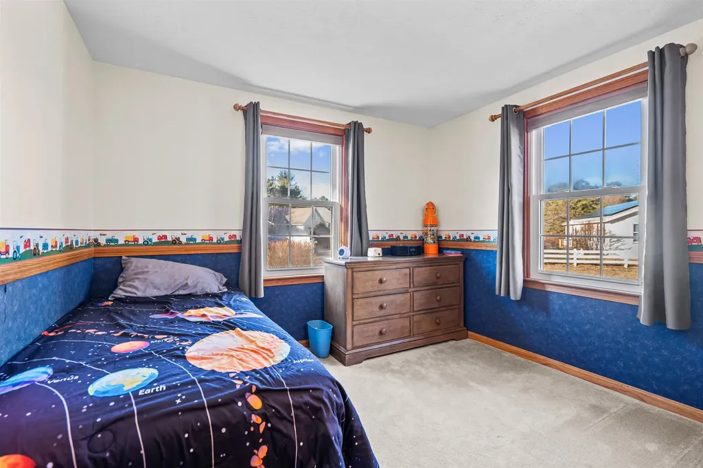 24 Cricket Lane Concord NH 03301