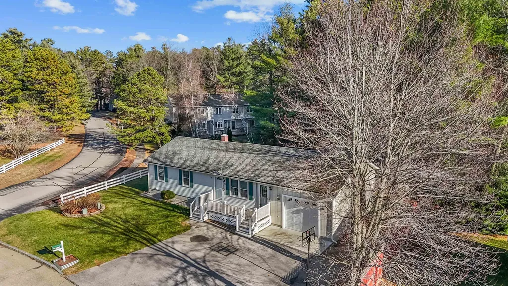 24 Cricket Lane Concord NH 03301