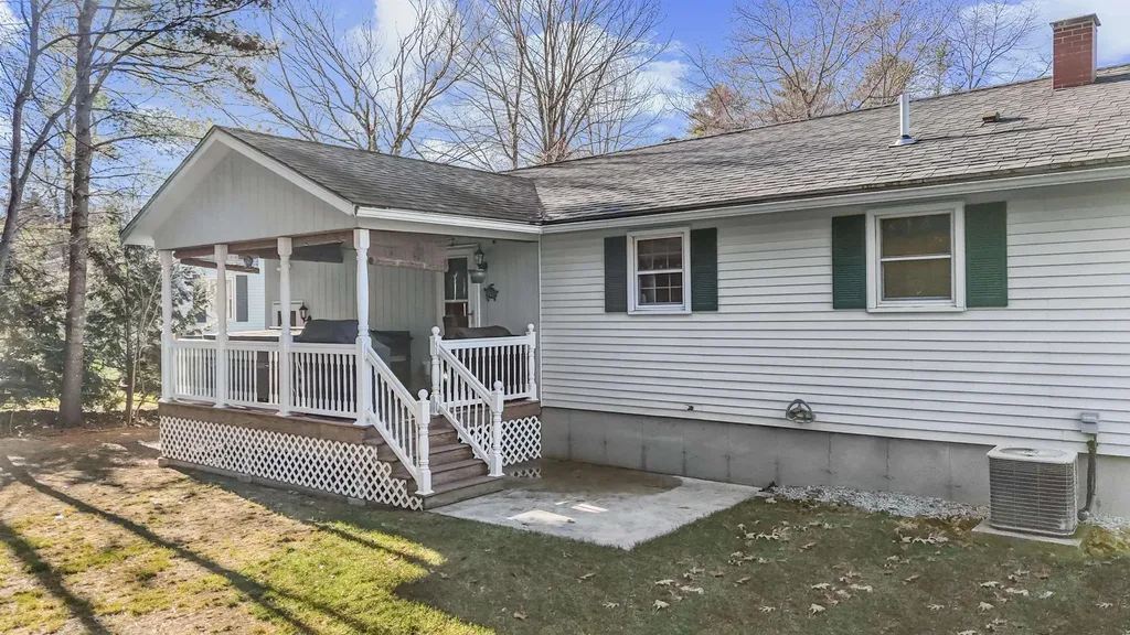 24 Cricket Lane Concord NH 03301