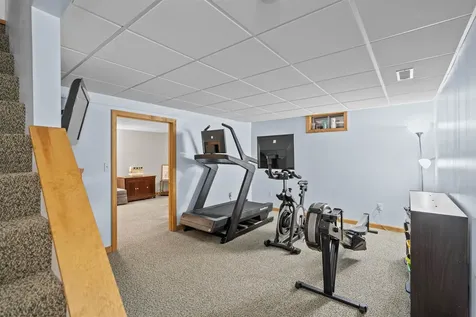 24 Cricket Lane Concord NH 03301