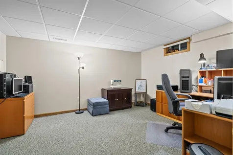 24 Cricket Lane Concord NH 03301