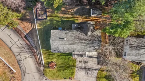 24 Cricket Lane Concord NH 03301