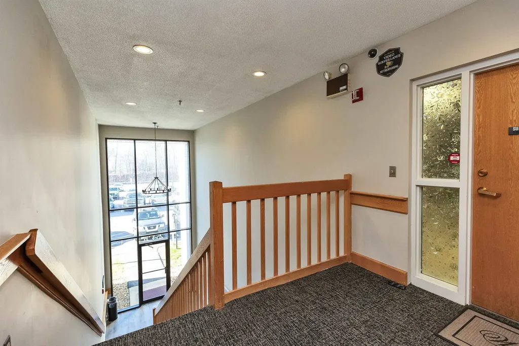 254 N Broadway Way Salem NH 03079