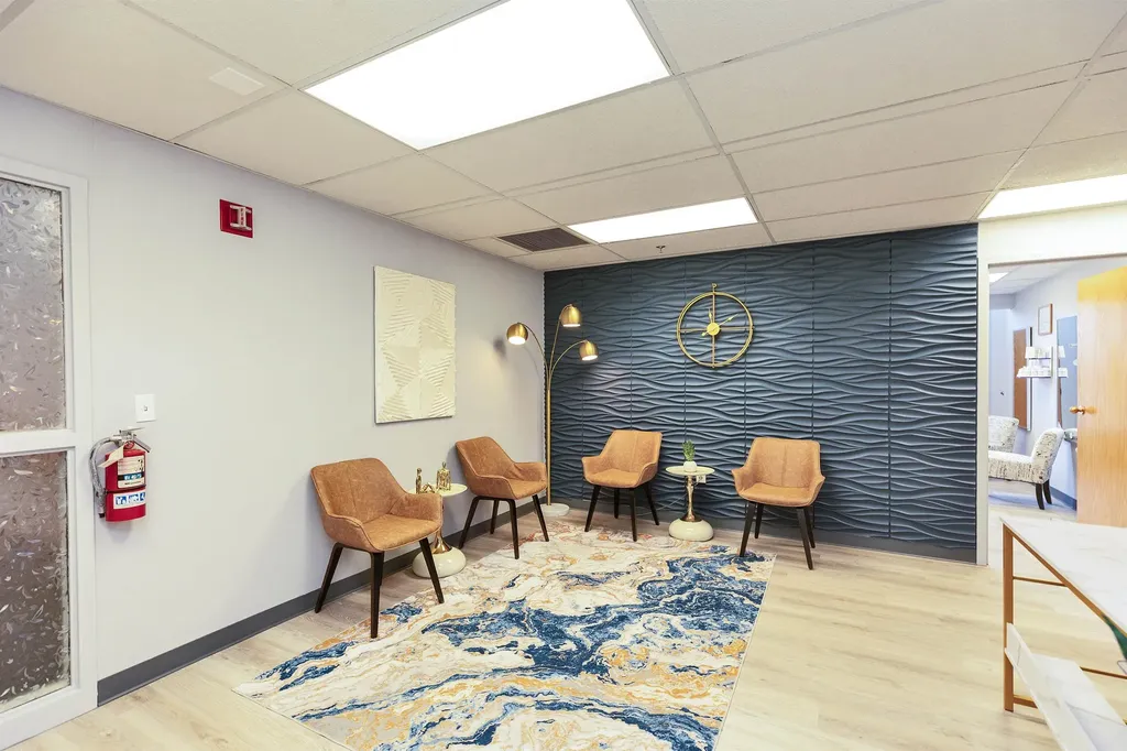 254 N Broadway Way Salem NH 03079