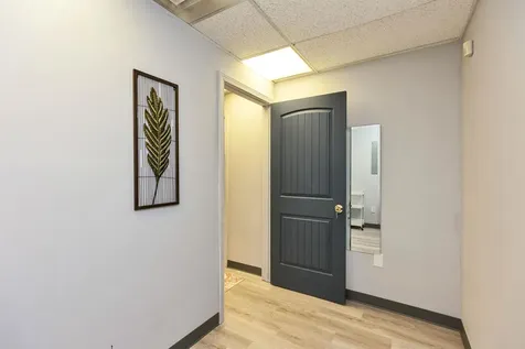 254 N Broadway Way Salem NH 03079