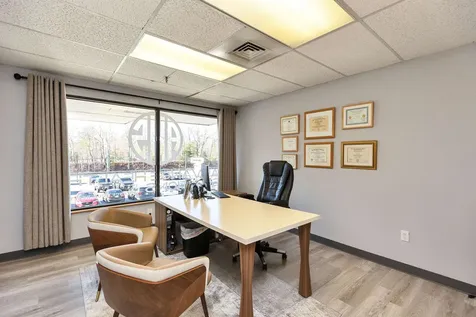 254 N Broadway Way Salem NH 03079