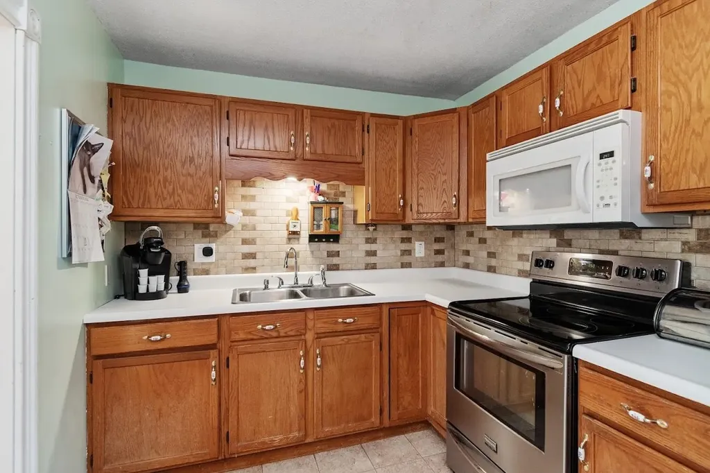 1658 North Avenue Burlington VT 05408