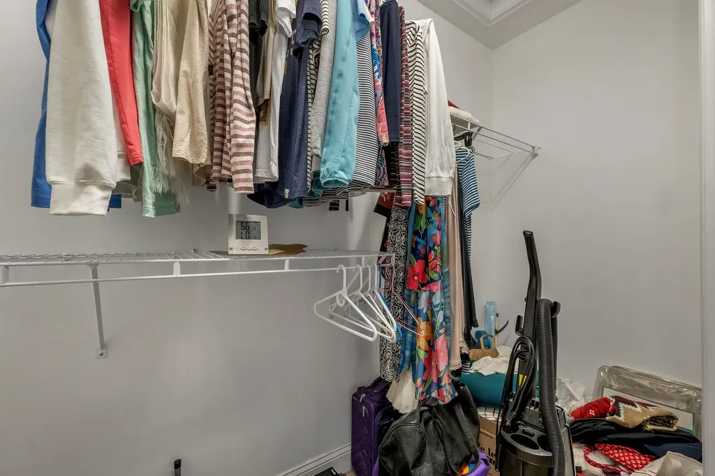 3 Evergreen Way Windham NH 03087